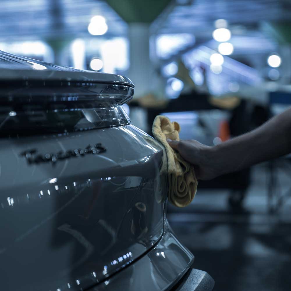 Carwash Optimus - Servicio de lavado express en Westfield Mission Valley